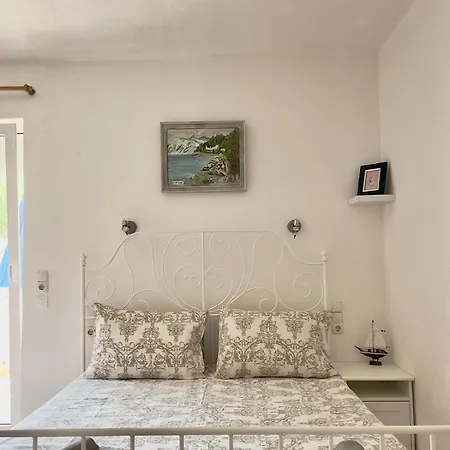 Jure Apartment